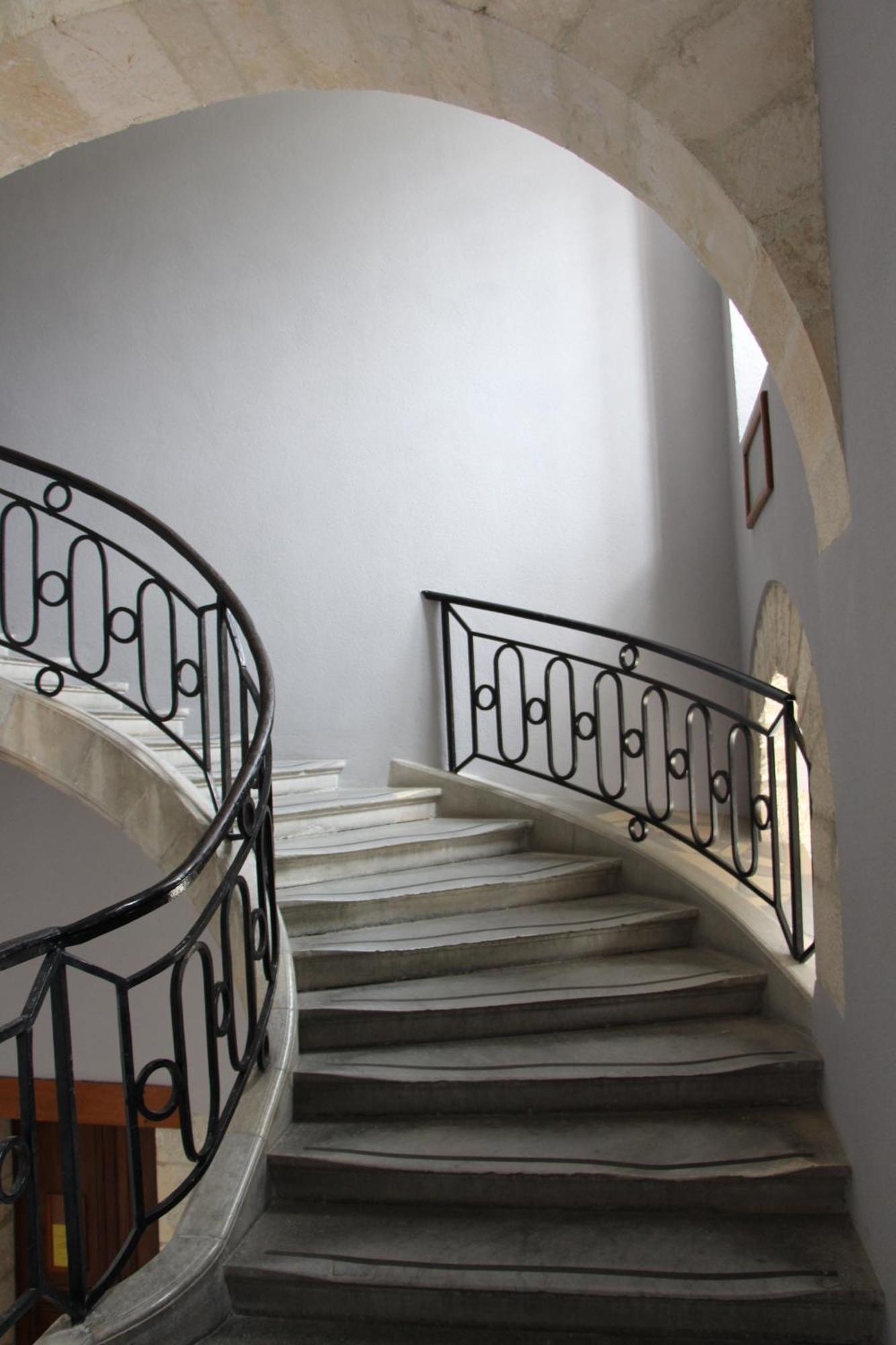 Hostellerie Charles De Foucauld Viviers Экстерьер фото