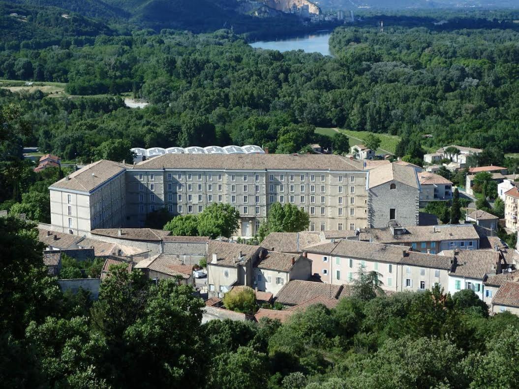 Hostellerie Charles De Foucauld Viviers Экстерьер фото